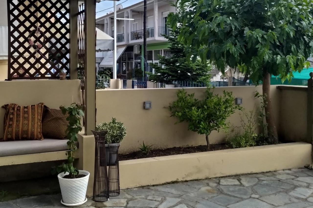 Ofrinio Central Apartments Luaran gambar