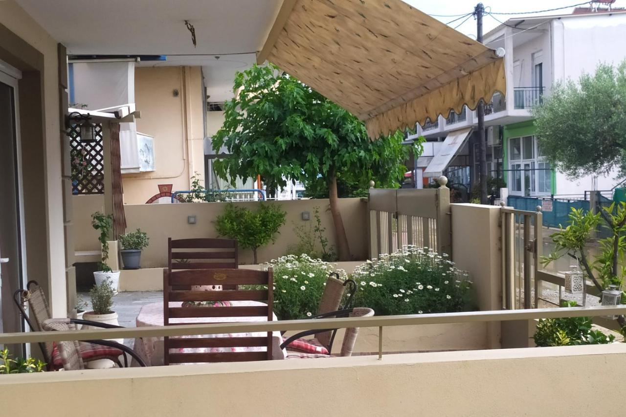 Ofrinio Central Apartments Luaran gambar