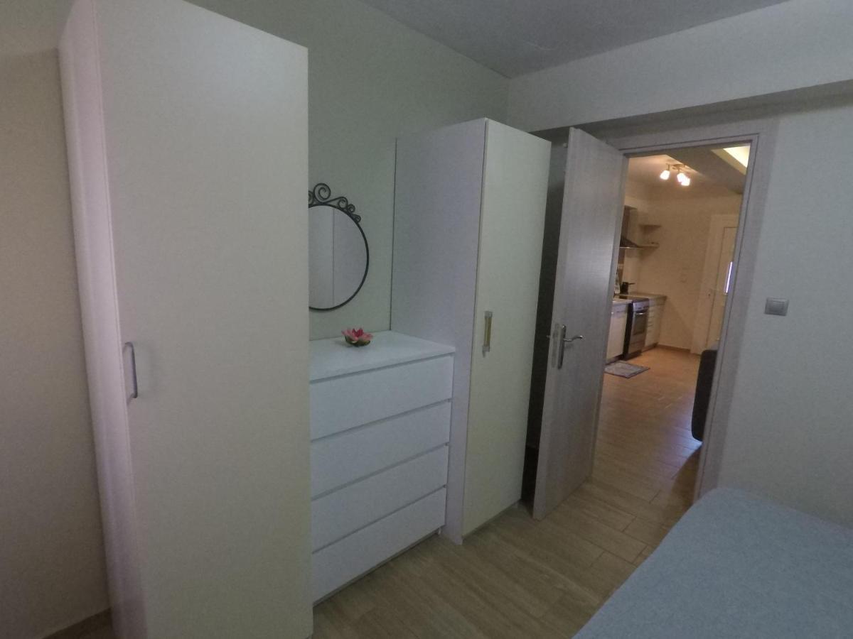 Ofrinio Central Apartments Luaran gambar
