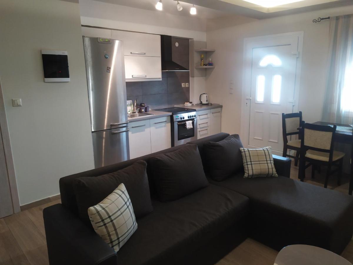 Ofrinio Central Apartments Luaran gambar