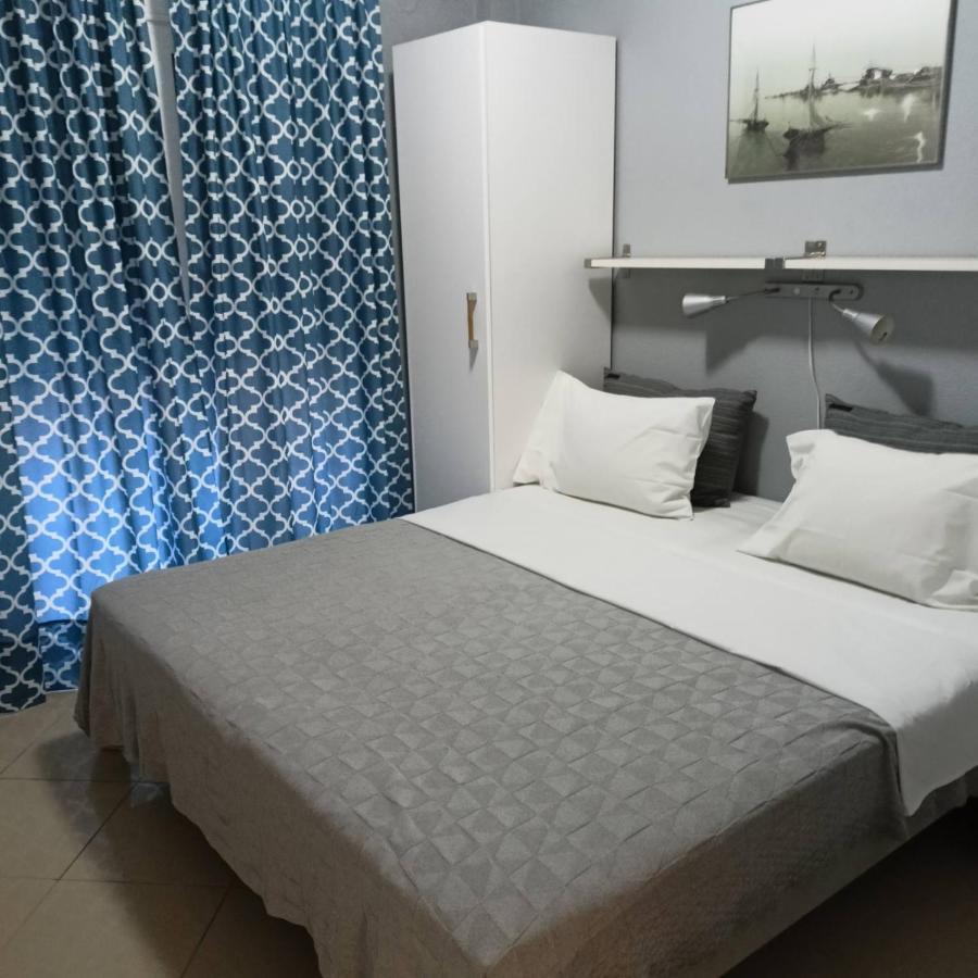 Ofrinio Central Apartments Luaran gambar
